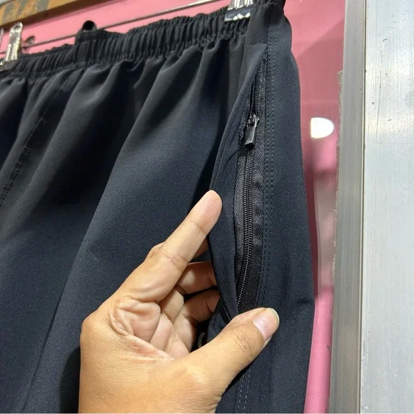 Calvin Klein unisex track suit - Picture 6 of 13